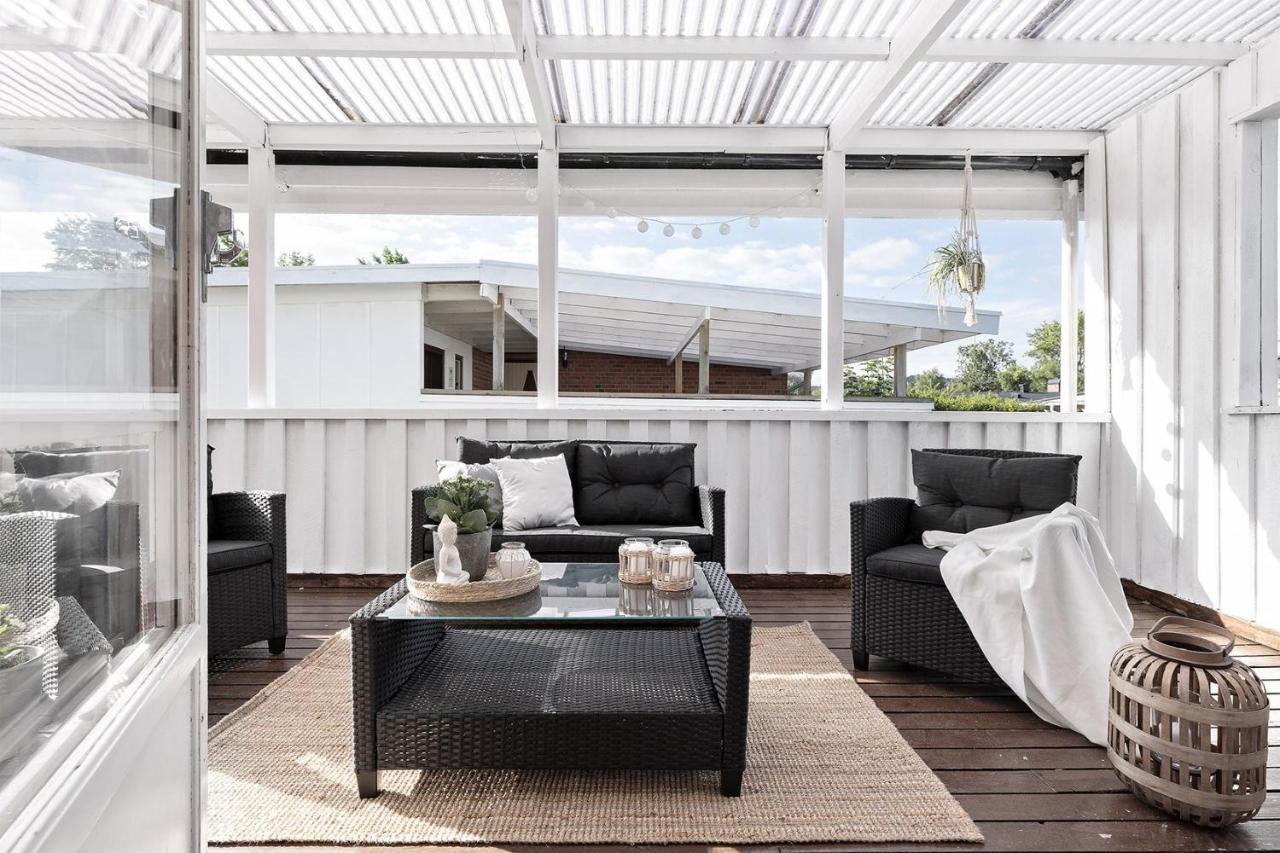 Harlig Villa I Savedalen 10 Min Till Goteborg Luaran gambar